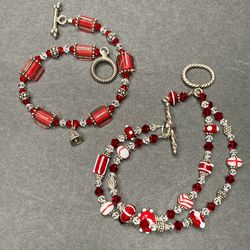 Christmas 🎄 Holiday Bracelets - Set of 2