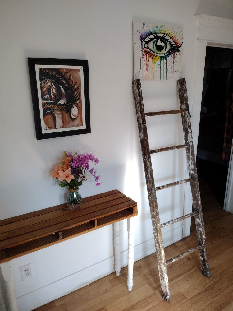 Rustic Vintage Wooden Towel/Blanket Ladder