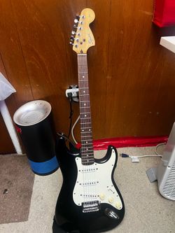 fender strat (squire)