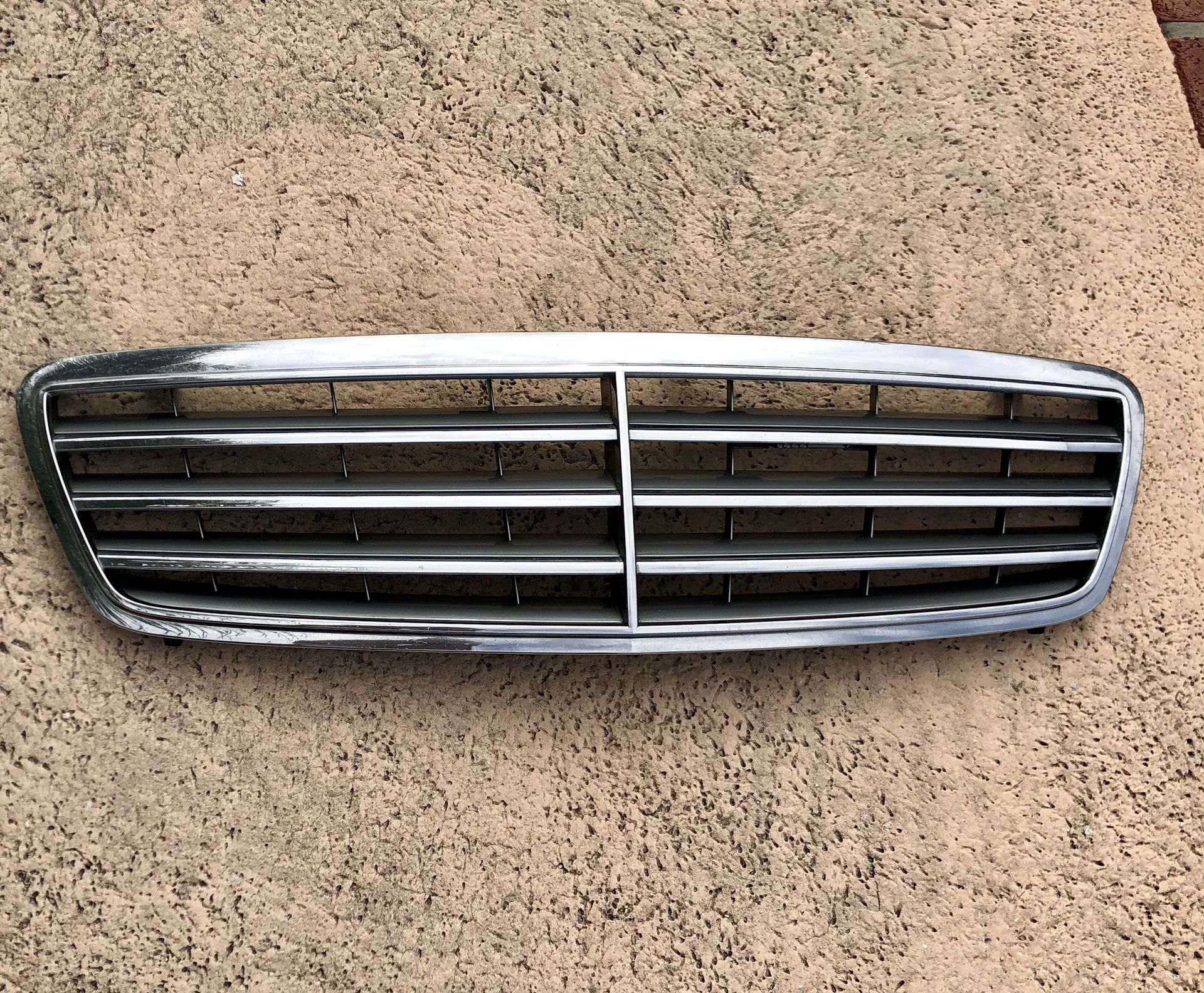 Mercedes C class front grille original Part# A2038800223