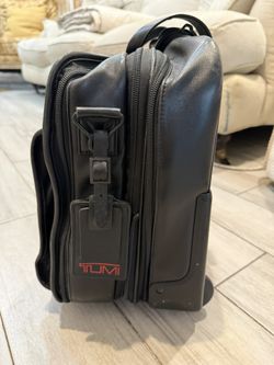 Tumi Bag - Good