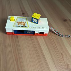 Vintage Fisher Price 70s Day At The Zoo Pocket Camera 464 Works Well 1974 #461