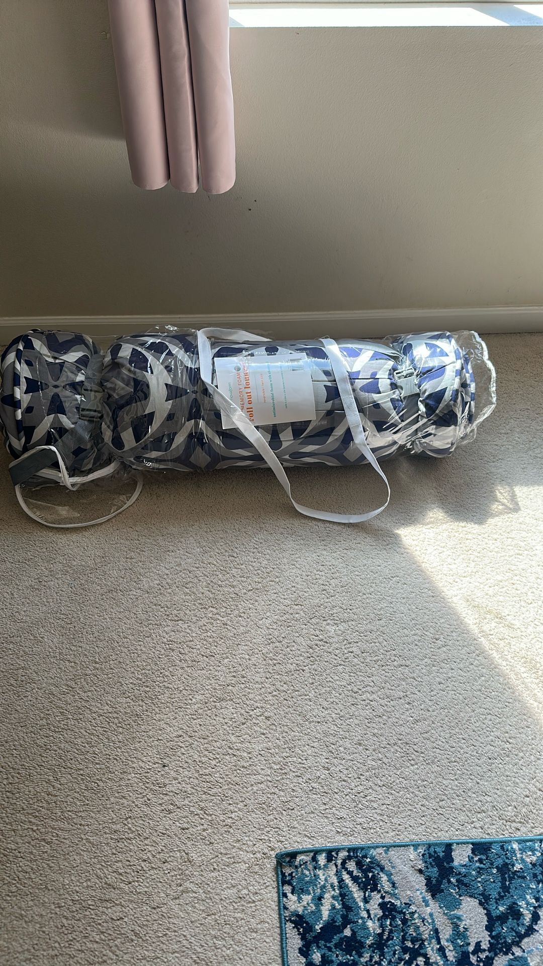 Novaform Rollout Lounger Memory Foam - Twin Size