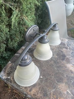 3-Light Vanity Bar Light Fixture