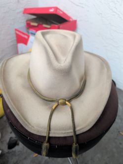 Cowboy hat