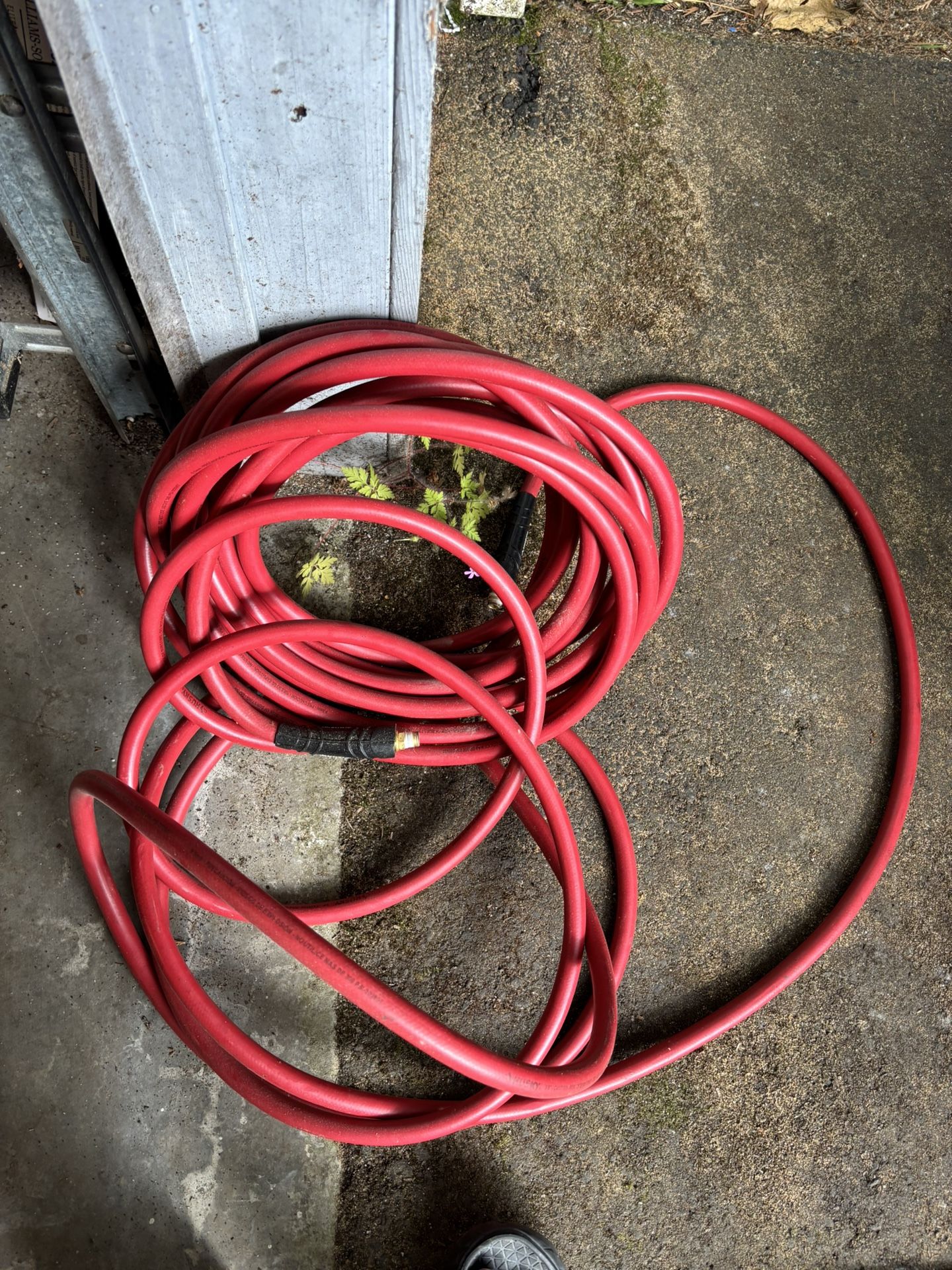 LOW PRICE MOVING- PRESSURE WASHER HOSE