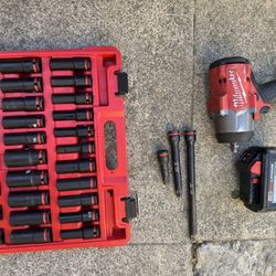 Milwaukee 1/2 Tools 