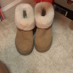 Comfy Uggs 