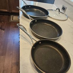Henckels International Aluminum Fry Pans