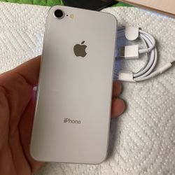 iPhone 8 Unlocked For All Carriers 