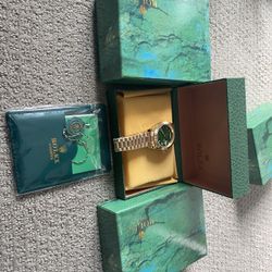 Men's Day Date President 40mm Yellow Gold Green Roman 