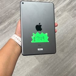 iPad Mini 5 64GB Wi-Fi Only 