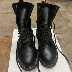 DOC MARTENS 1490 VIRGINIA LEATHER MID CALF BOOTS