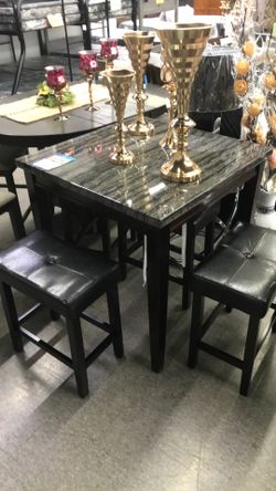 🔥5-Pc Dining Table Set -Only $399 Or $49 Down🔥
