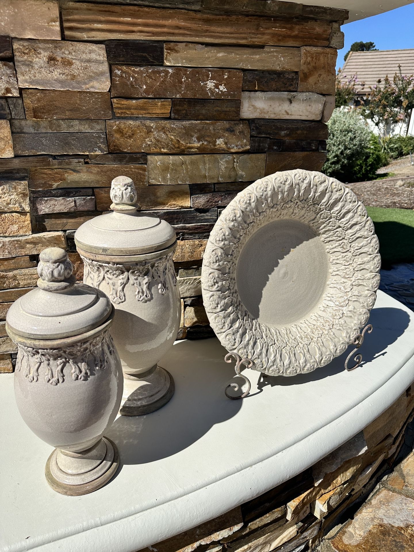 Decorative pottery
