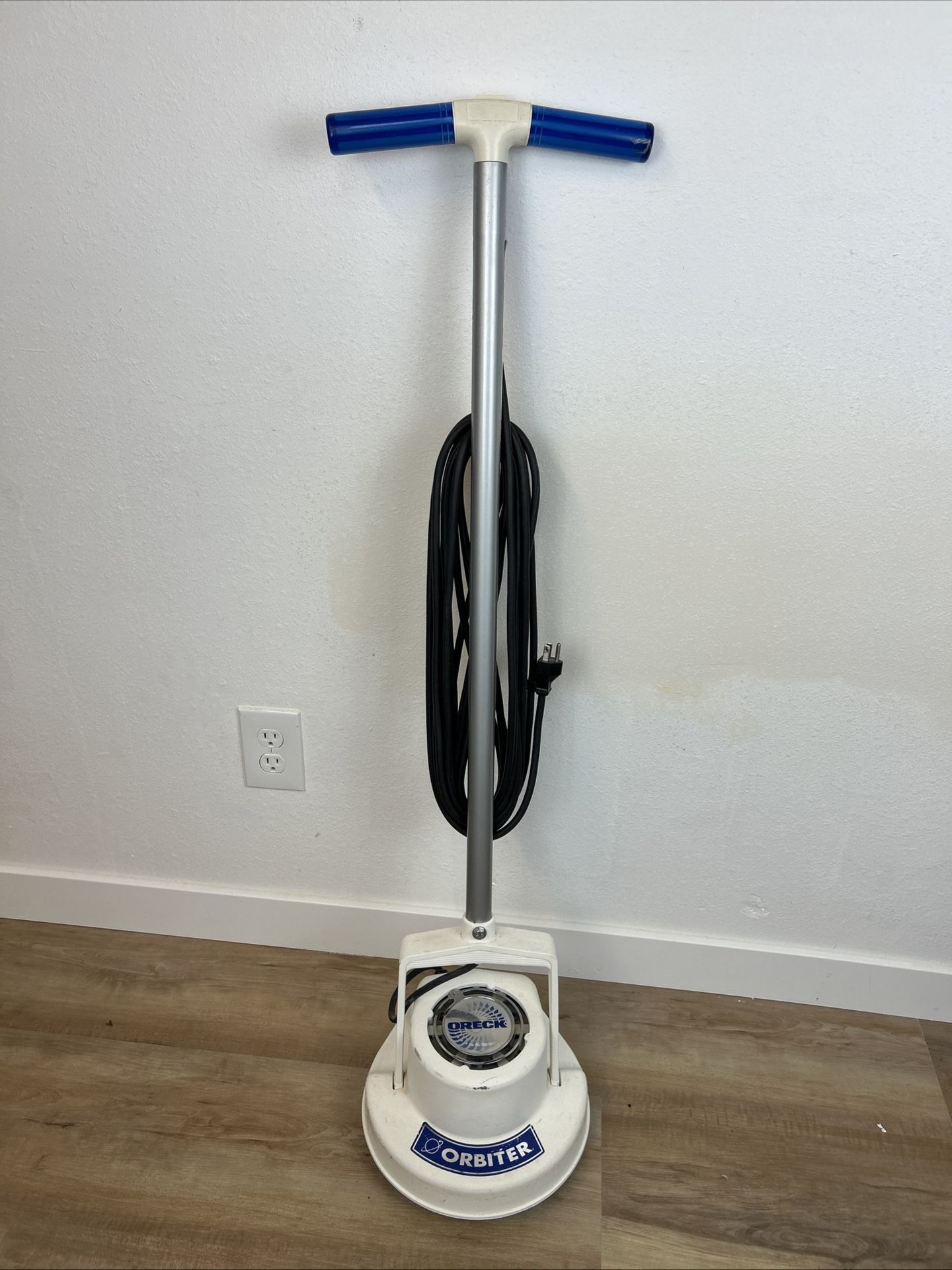 Oreck Orbiter ORB600MW Floor Buffer Cleaner Polisher Scrubber Multi Surface