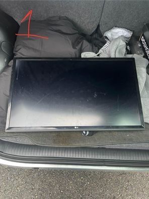 LG monitors