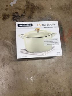 Tramontina 7 Qt Enameled Cast Iron Dutch Oven