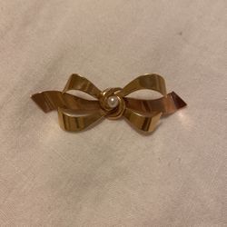 Vintage 14k Gold And Pearl bow Brooch