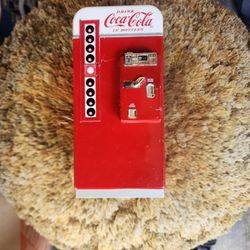 Classic Coke Change Bank!