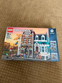 Brand New & Sealed LEGO Creator Expert 10270 Bookshop Open Box