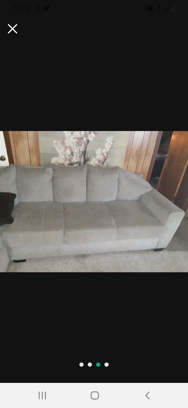 Beautiful Sectional couch 