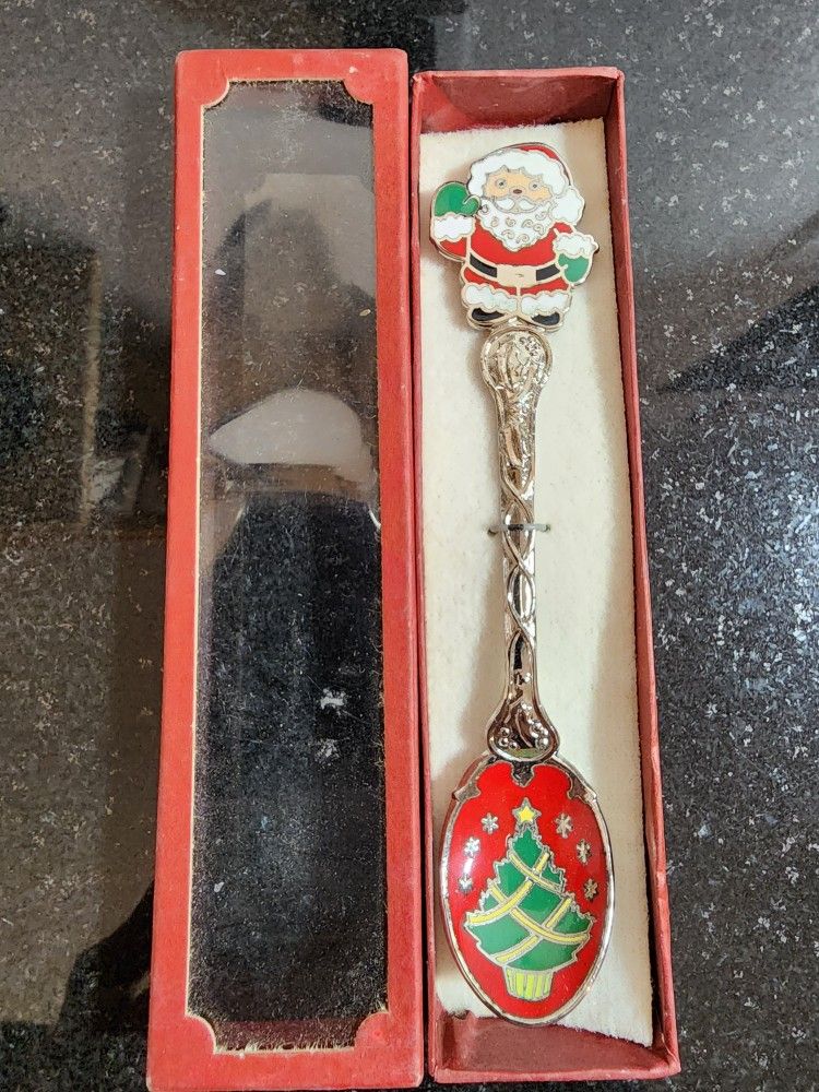 Collectible Santa Claus spoon