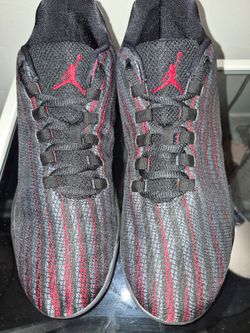 Nike Jordan B Fly sneaker