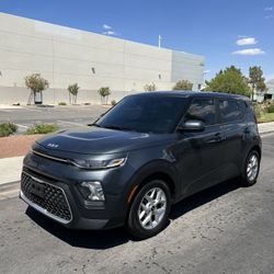 2022 Kia Soul 