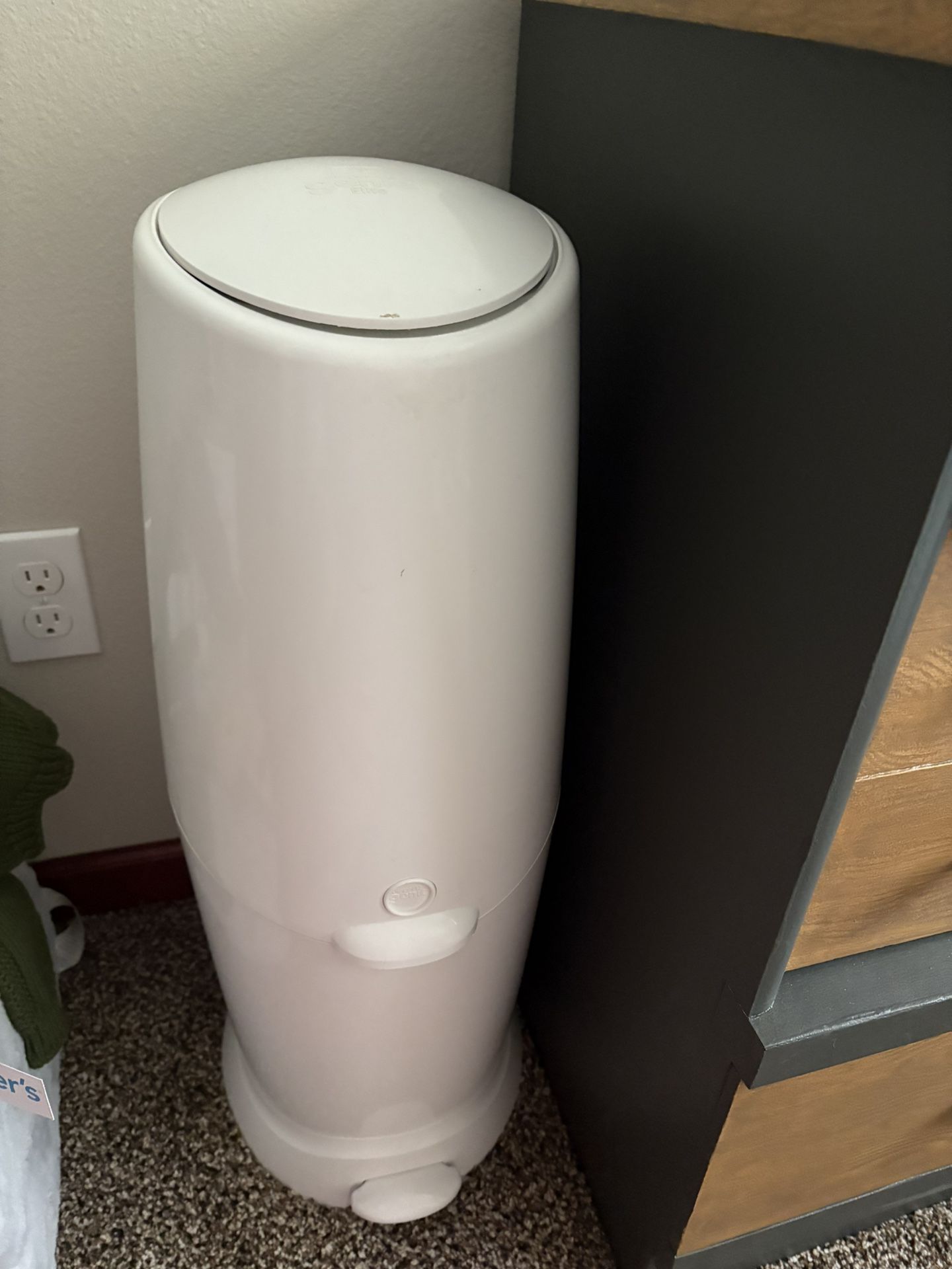 Diaper Genie With Refills