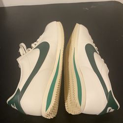 Nike Cortez Men Size 15 New