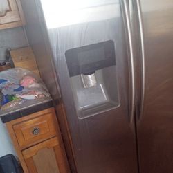 Samsung Side By Side Refrigerator