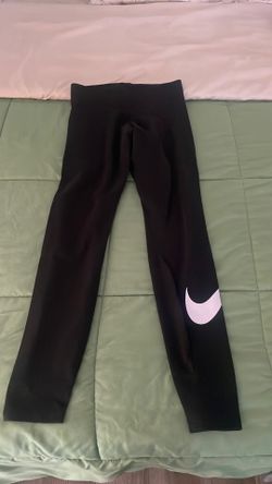 Legging’s small