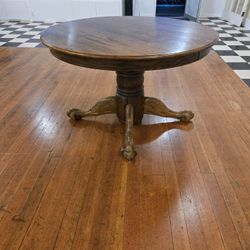Free Oak Table
