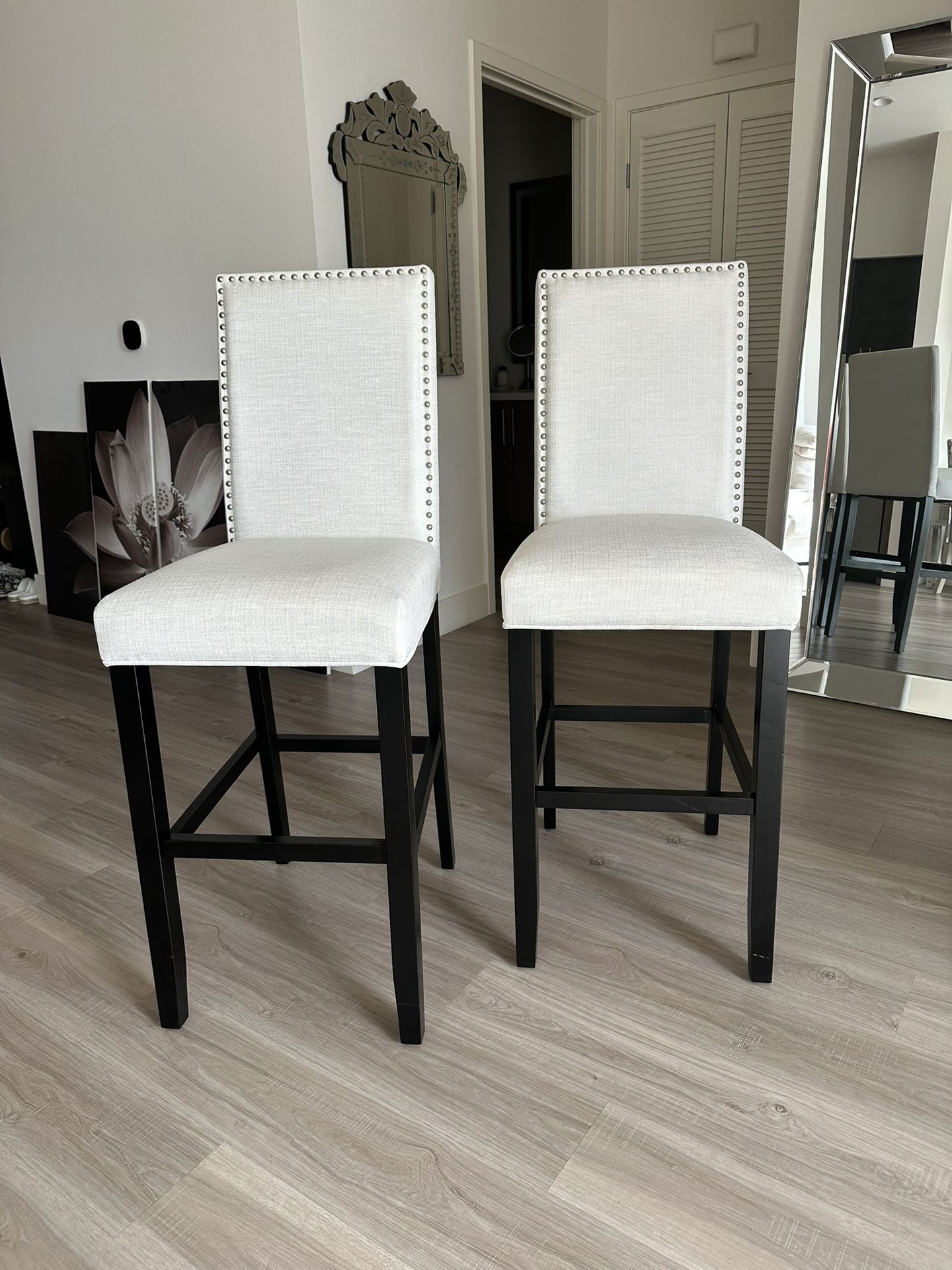 Luxury Bar Stools