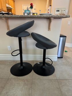 Set of 2 Adjustable Grey Round Bar Stools