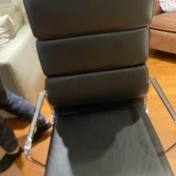 Black Adjustable Office Chair 