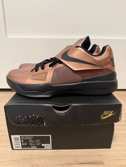 Nike KD 4 “Christmas” Men’s Size 8 FZ5913-800