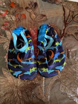 Boys water shoes non slip