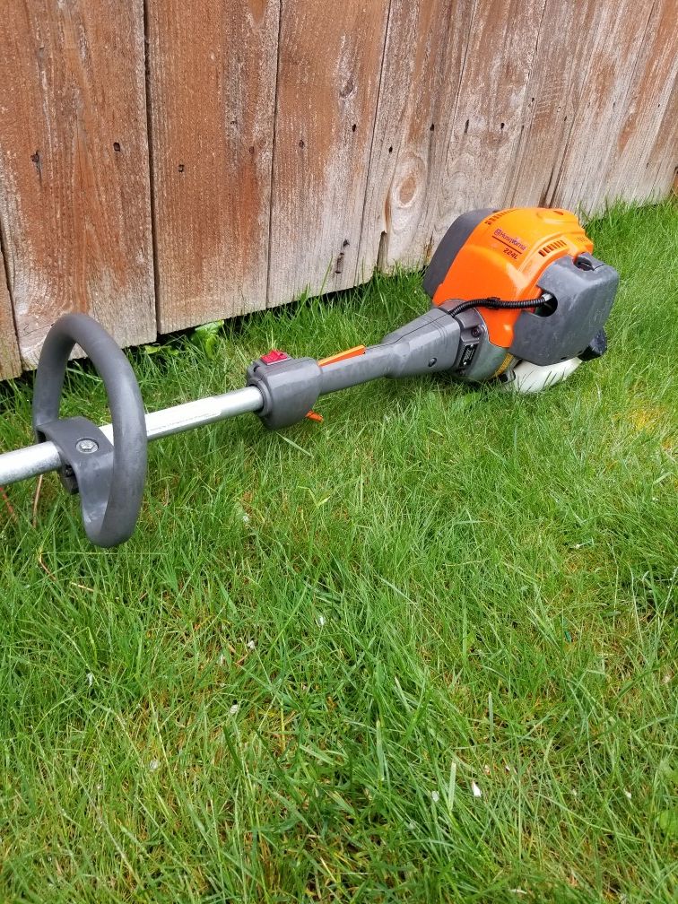 HUSQVARNA WEED EATER 224L