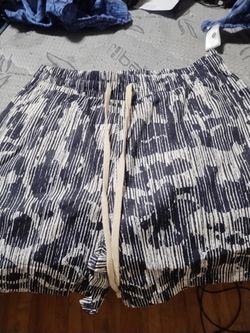 NWT  Warm Up Shorts