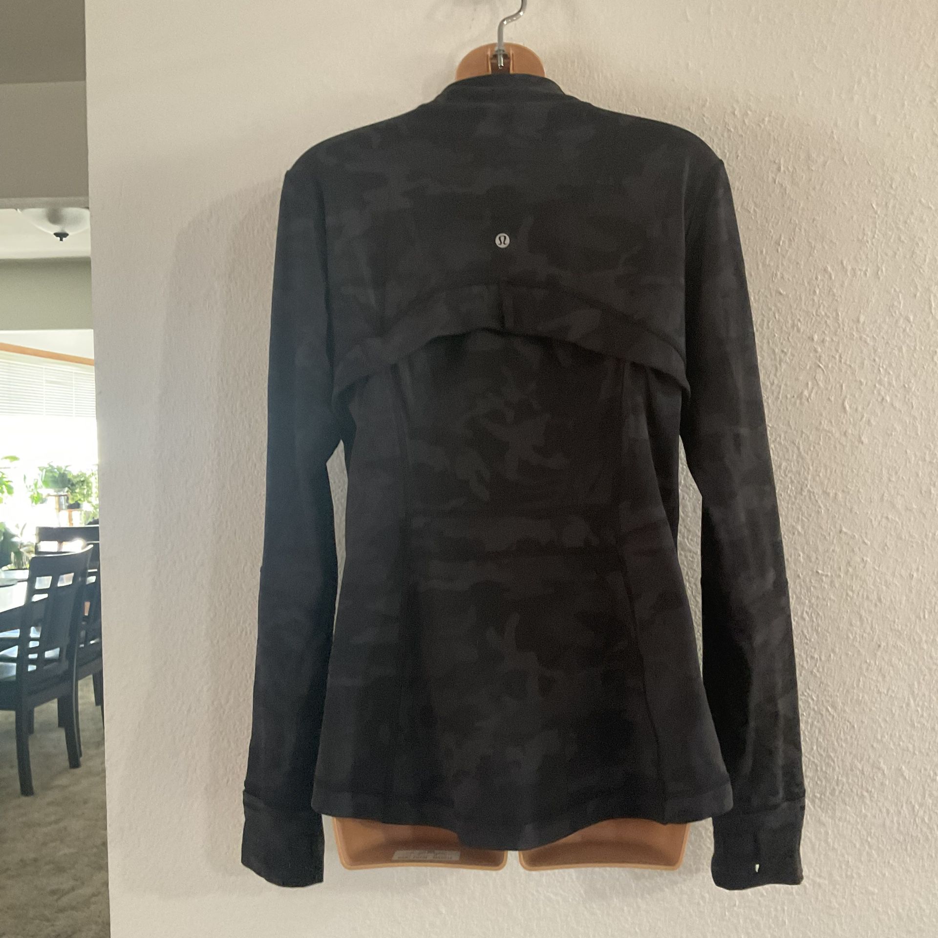 Lululemon Black Camouflage Camo Define Jacket for Sale in Oak