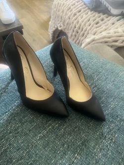 Size 6.5 Jessica Simpson Pumps