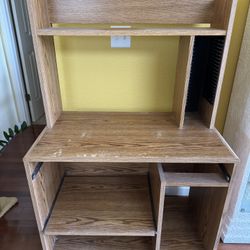 FREE desk with wheels + storage space