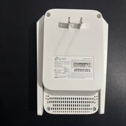 TP-Link AC1200 RE315 WiFi Extender, 5GHz/2.4GHz, Up to 1500 Sq.ft, 30 Devices,  