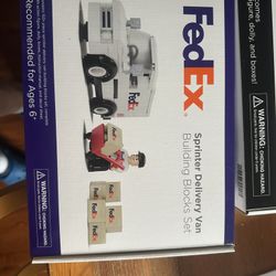 Fedex sprinter Lego set