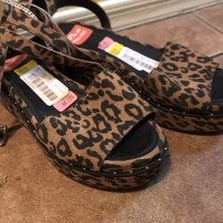 Leopard Print Wedge Shoes 