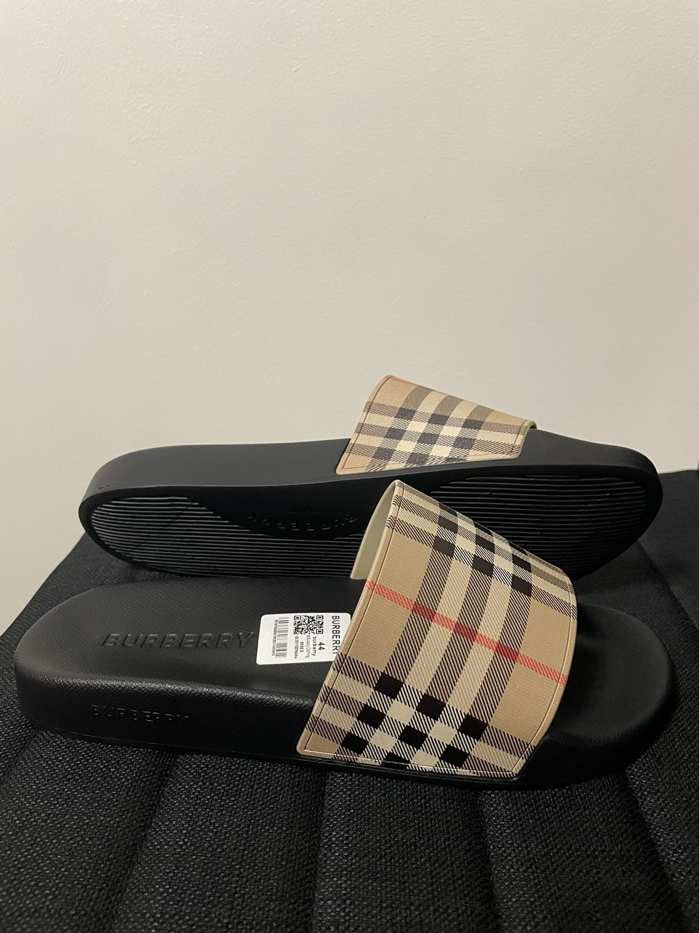 Burberry Slides 