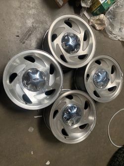 Factory 17” Ford f150 5 lug alloy wheels
