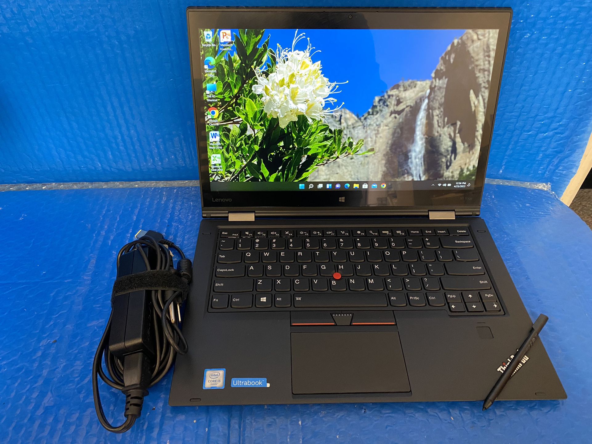 Lenovo ThinkPad X1 Yoga touch laptop with pen i5 8GB Ram 256GB SSD windows 11 pro 